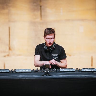 Électro Station avec Tom Peretto - Interview & mix - 17.03.2022